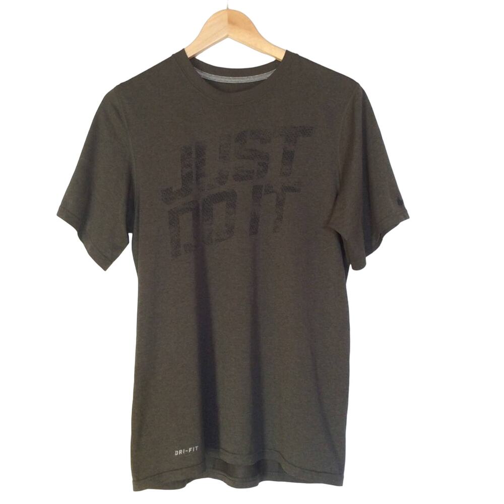NIKE Just Do It DriFit Men’s Athletic Small Army Green Shirt